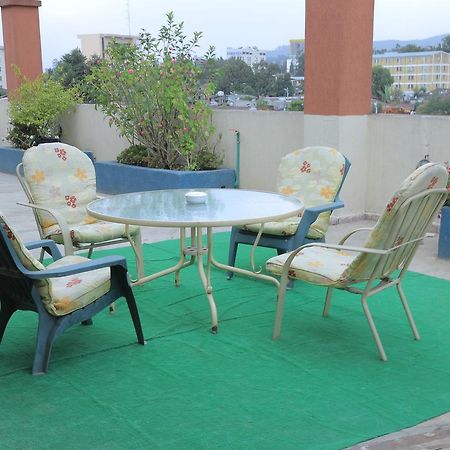 Addis Regency Hotel Екстер'єр фото