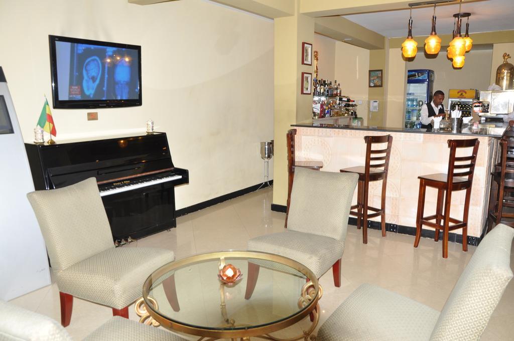 Addis Regency Hotel Екстер'єр фото